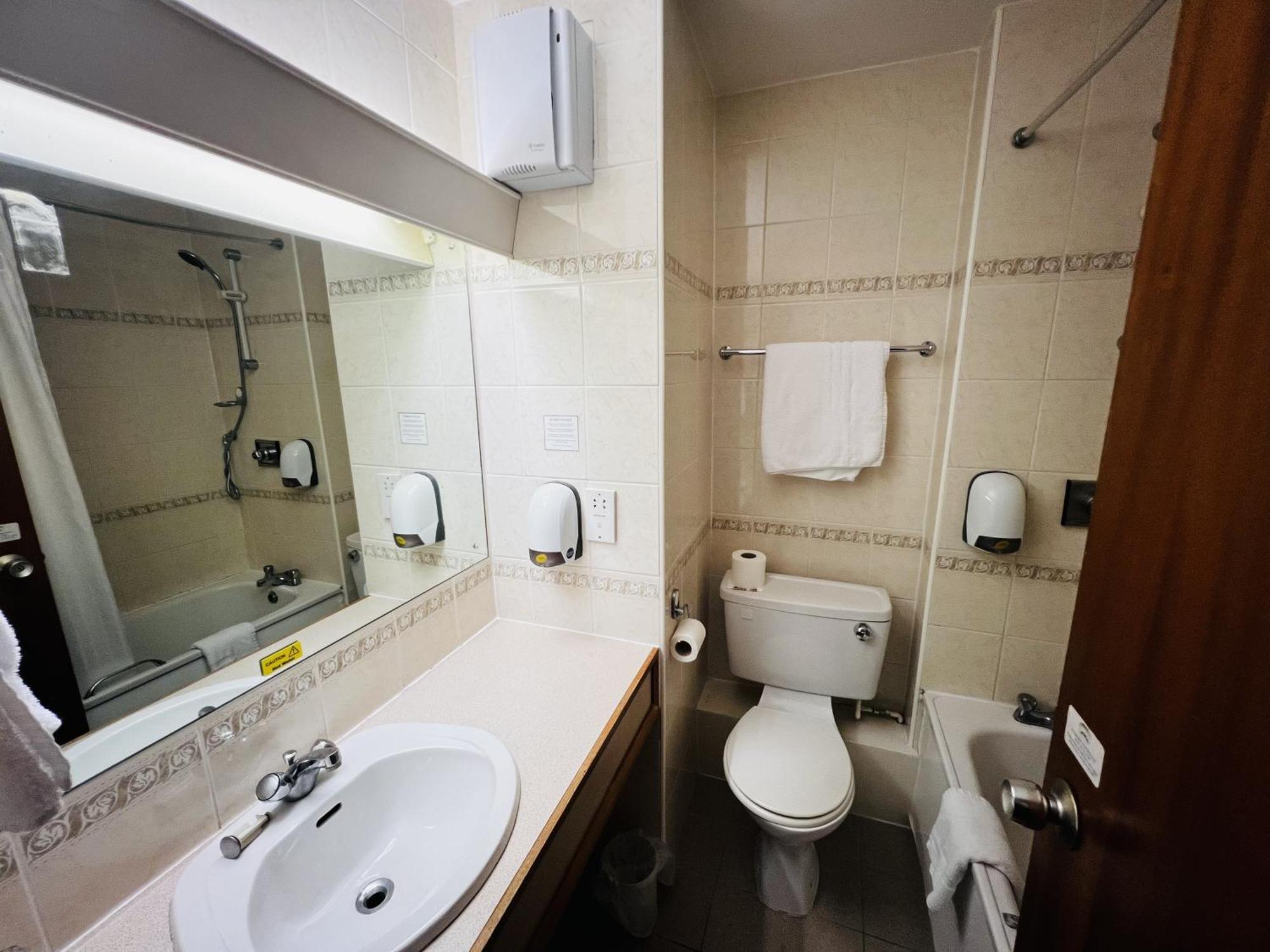 Ox Hotel Carlisle Экстерьер фото